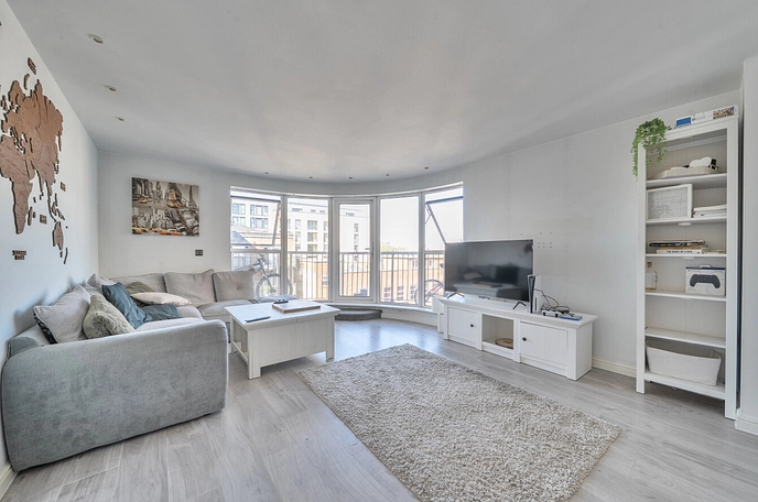 2 bedroom apartment for sale
