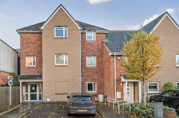 2 bedroom apartment for sale