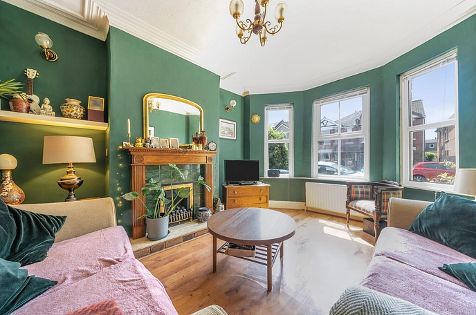 3 bedroom  detached house for sale