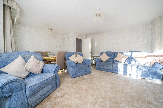 2 bedroom apartment for sale