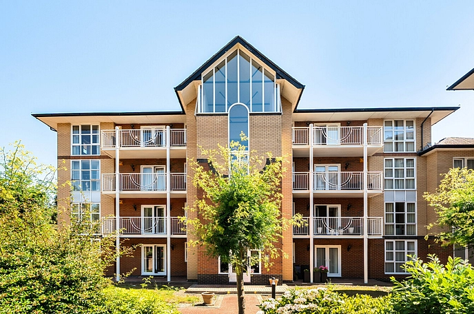 2 bedroom apartment for sale