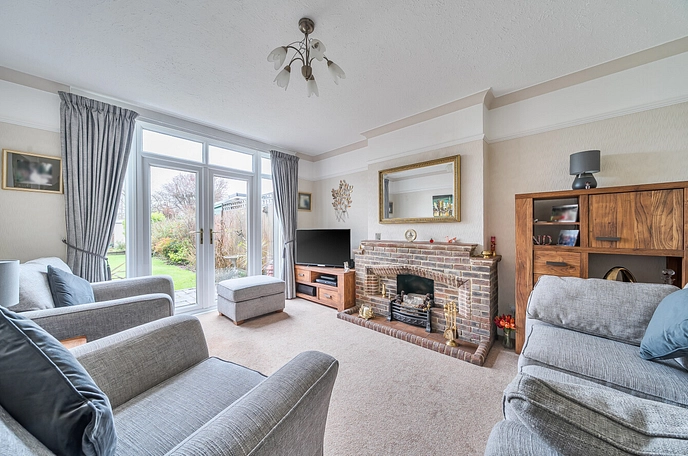 3 bedroom  detached house for sale