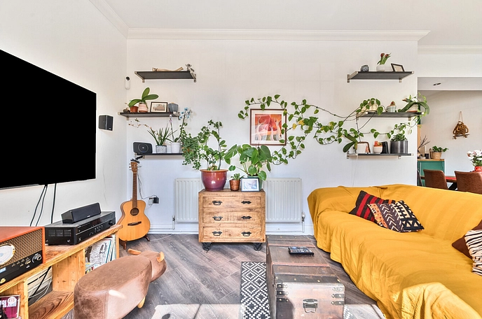2 bedroom apartment for sale