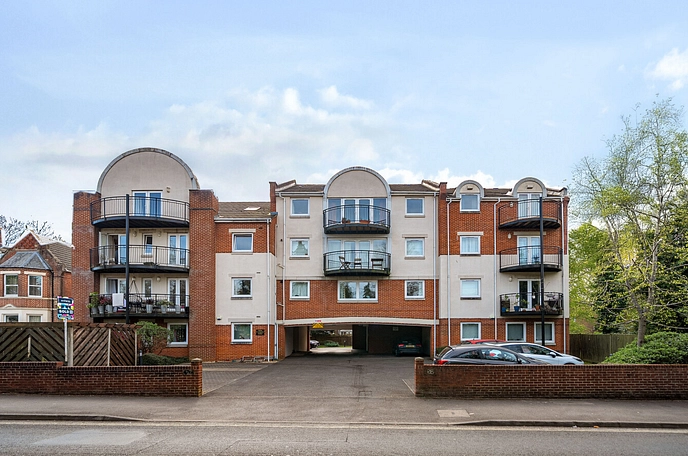 2 bedroom apartment for sale