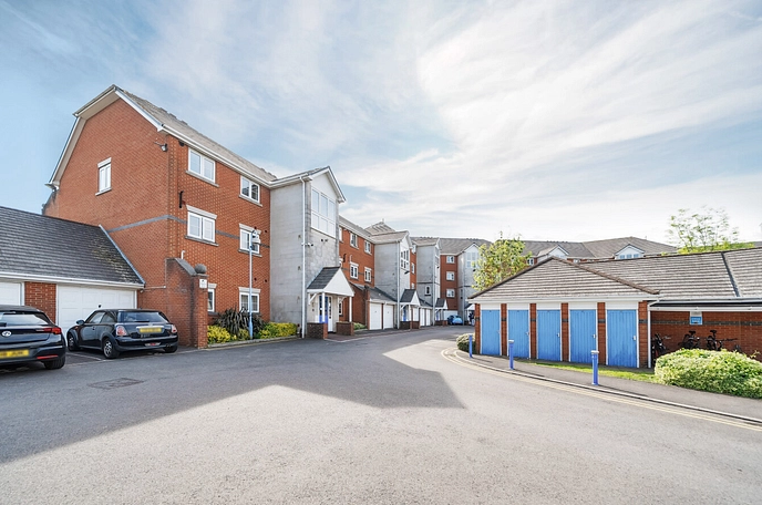 2 bedroom apartment for sale