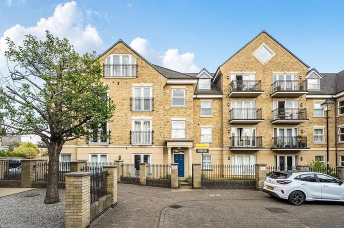 2 bedroom apartment for sale