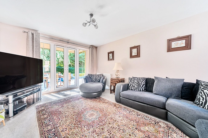 3 bedroom apartment for sale