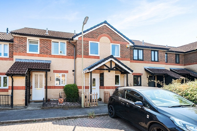 2 bedroom terraced house for sale