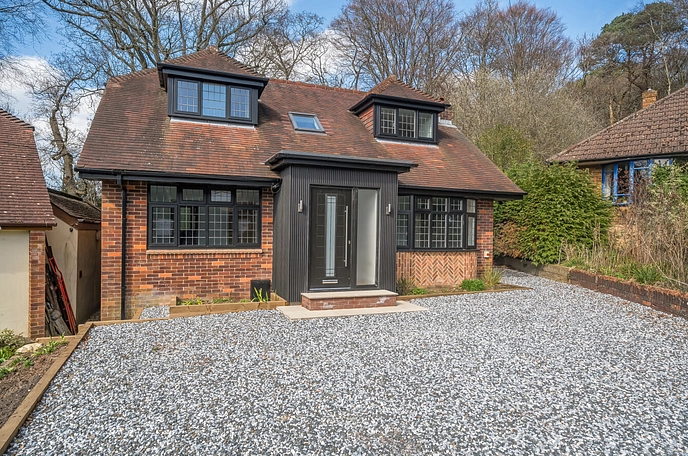 3 bedroom  detached house for sale