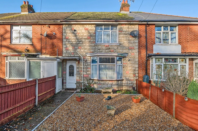 3 bedroom  terraced house for sale