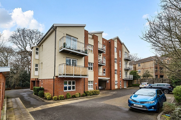 2 bedroom apartment for sale