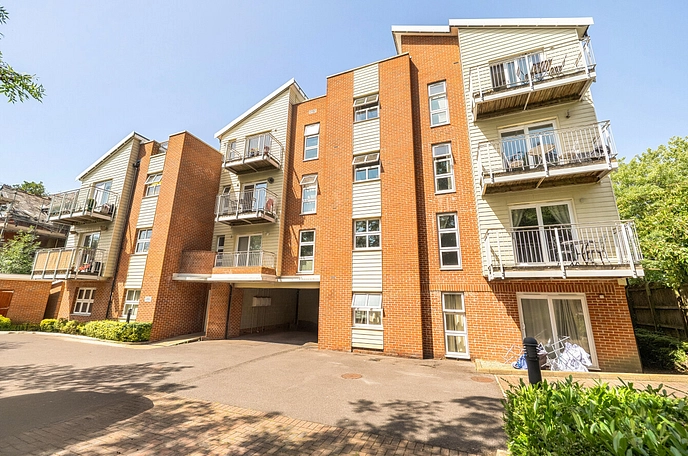 2 bedroom apartment for sale
