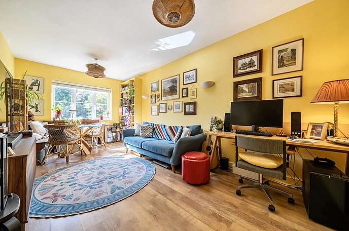 1 bedroom apartment for sale