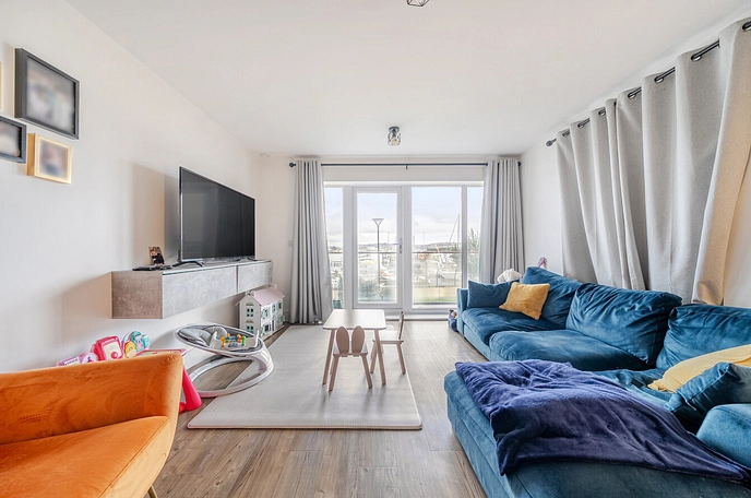 2 bedroom apartment for sale