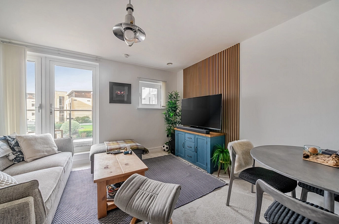 2 bedroom apartment for sale