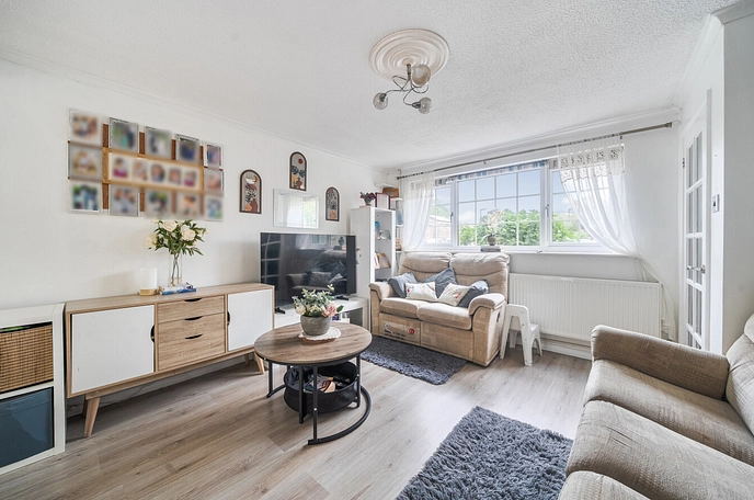 2 bedroom house for sale
