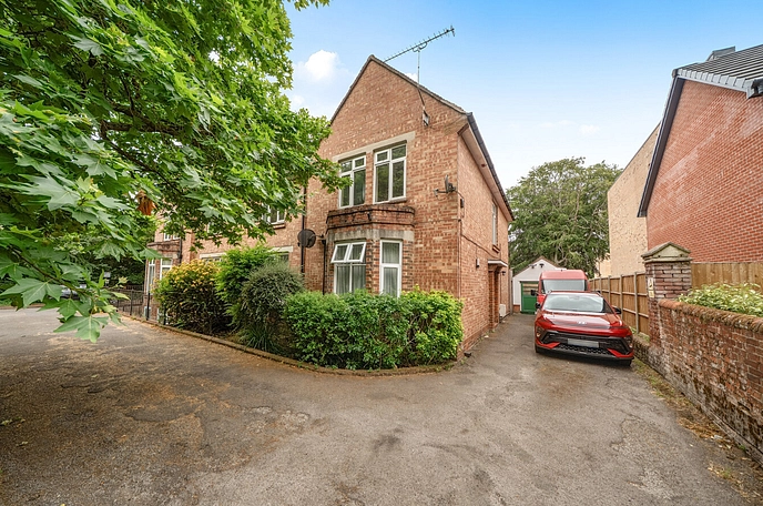2 bedroom apartment for sale