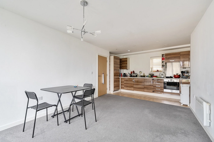 2 bedroom property for sale