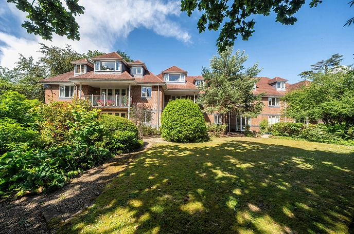 2 bedroom apartment for sale
