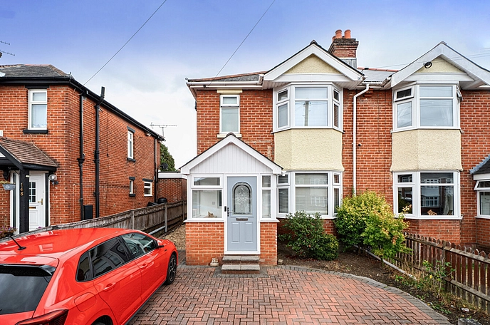 3 bedroom  semi-detached house for sale