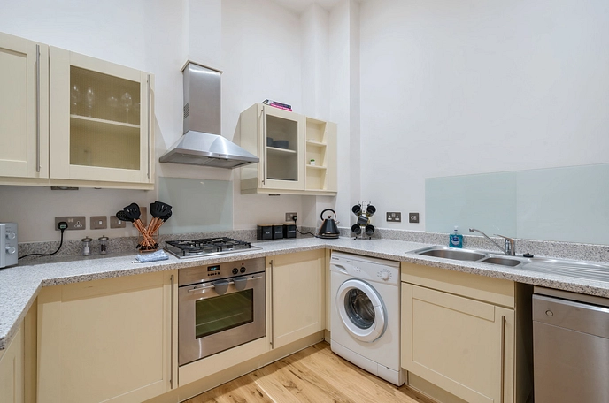 2 bedroom  terraced house to rent