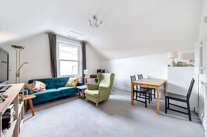 2 bedroom apartment to rent