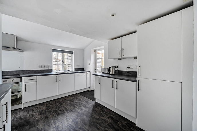 3 bedroom  detached house to rent