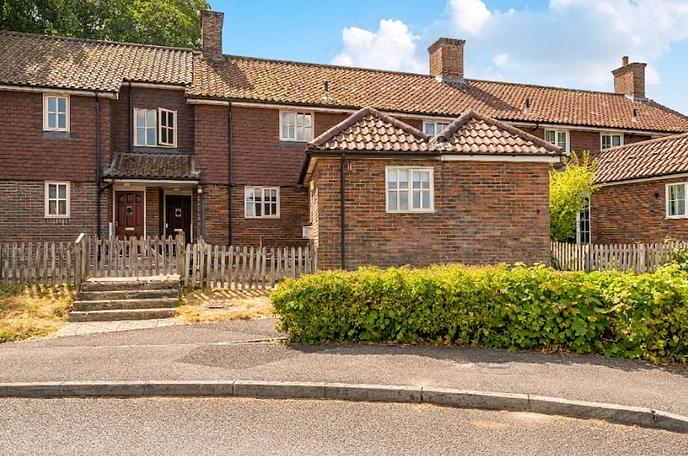 3 bedroom terraced house to rent