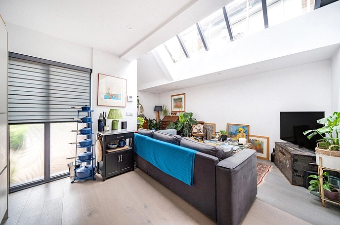 1 bedroom apartment for sale