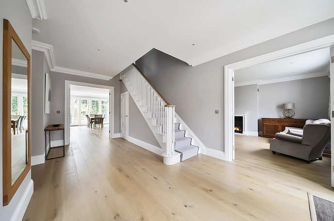 4 bedroom  detached house for sale