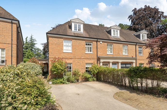 4 bedroom house for sale