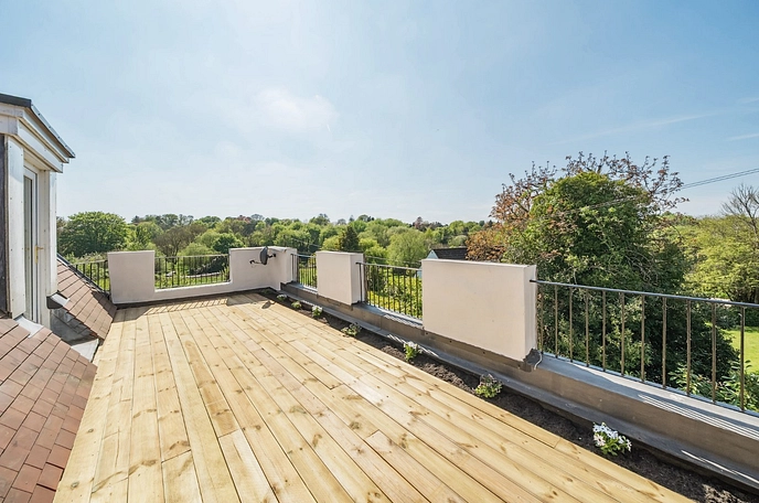 2 bedroom penthouse for sale