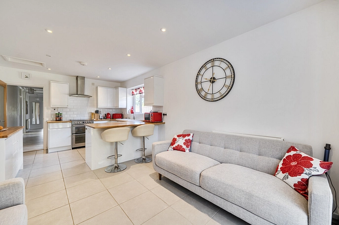 4 bedroom  detached bungalow for sale