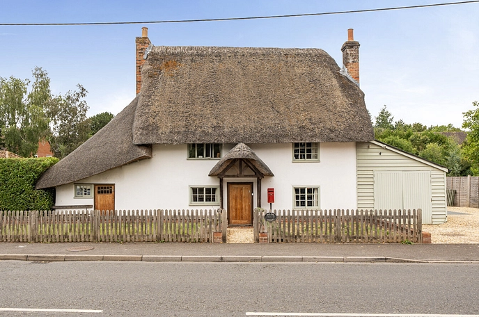 3 bedroom  detached house for sale