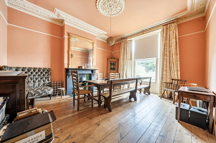 2 bedroom apartment for sale
