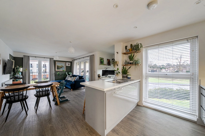 2 bedroom apartment for sale
