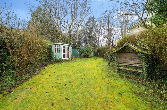 4 bedroom  detached house for sale