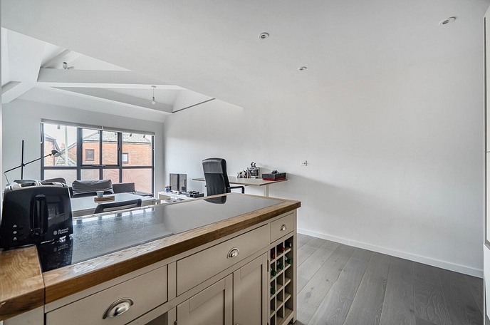 1 bedroom apartment for sale