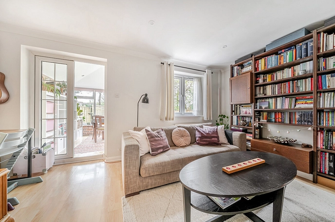 2 bedroom house for sale
