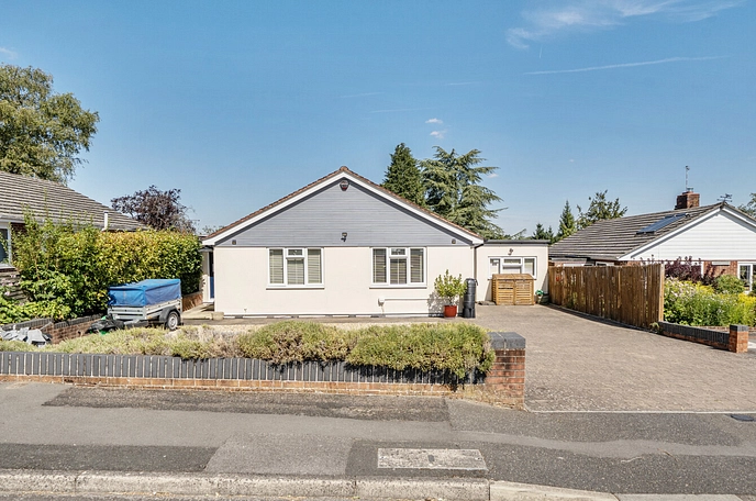 4 bedroom  detached bungalow for sale