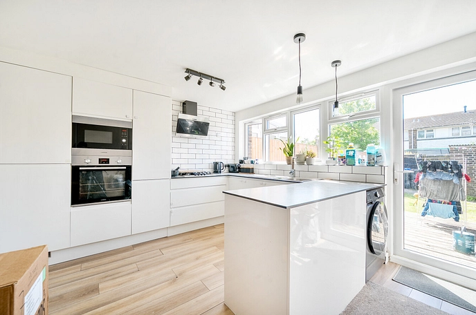 2 bedroom house to rent