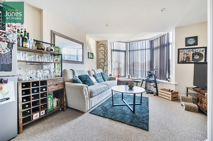 2 bedroom apartment to rent