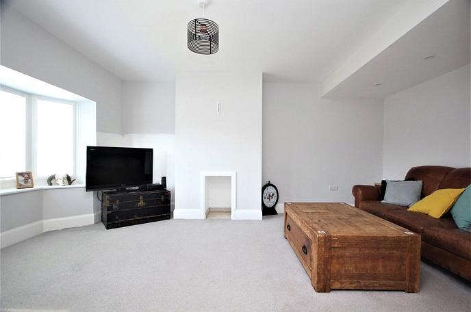 3 bedroom  detached house to rent