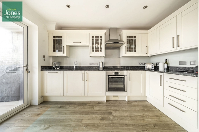 4 bedroom house to rent