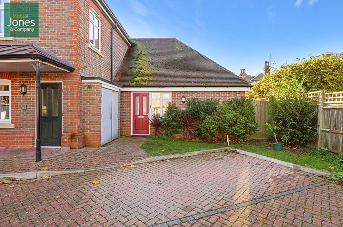 2 bedroom property to rent