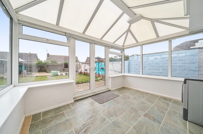 2 bedroom  semi-detached bungalow to rent
