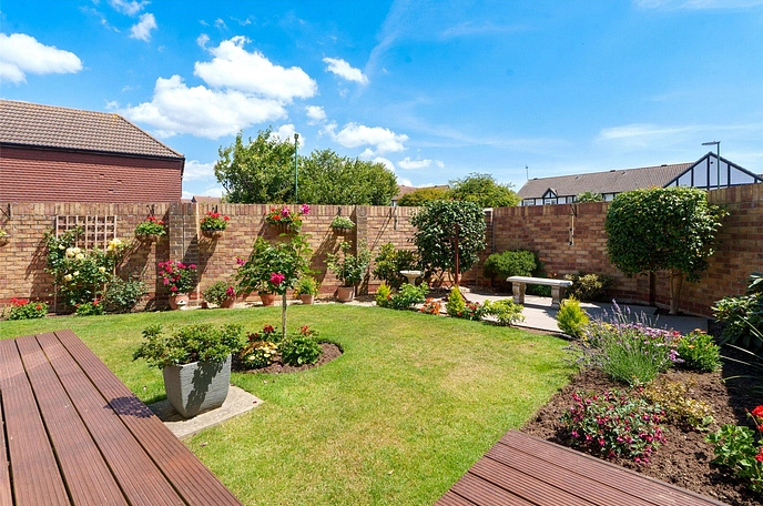 3 bedroom  detached bungalow to rent