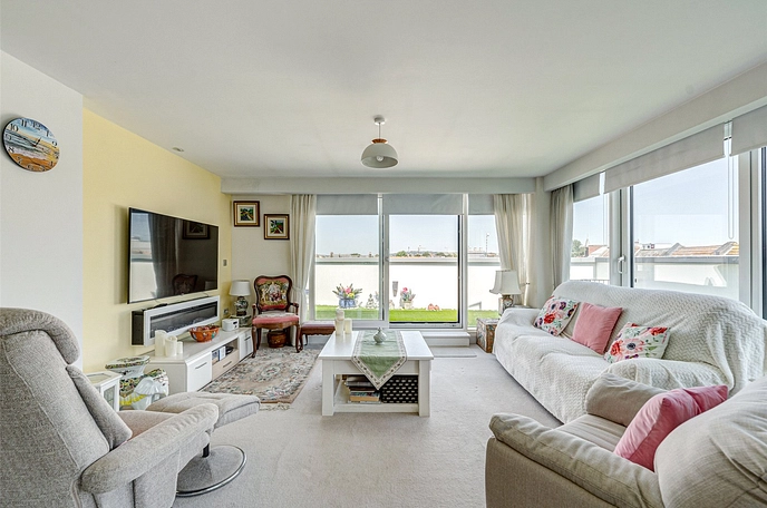 3 bedroom apartment for sale