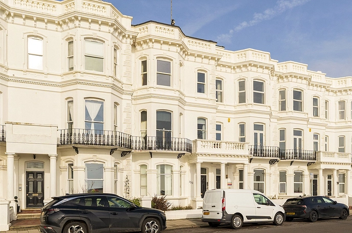 3 bedroom apartment for sale