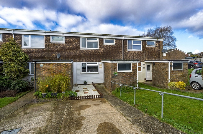 3 bedroom  terraced house for sale